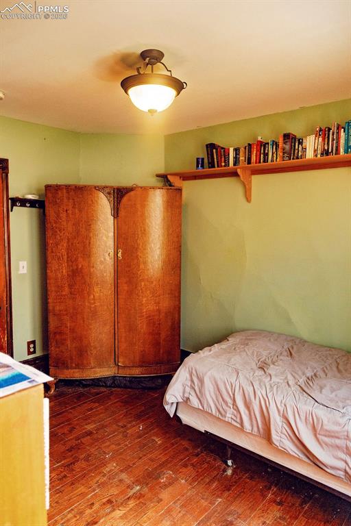 Image 30 of 38: Bedroom #2