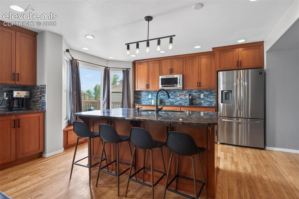 Image 9 of 41: Kitchen