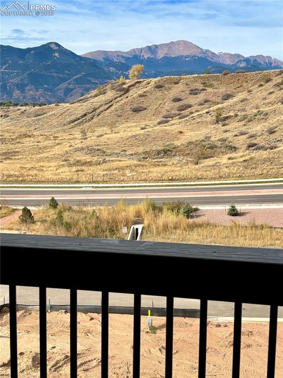 Image 15 of 16: View of mountain backdrop