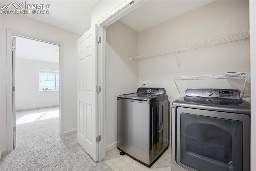 Image 20 of 30: Laundry