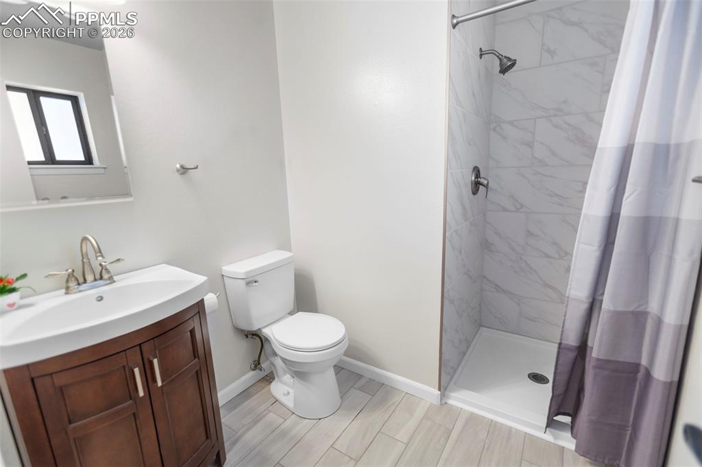 Image 12 of 31: Kitchen  - Virtually Staged