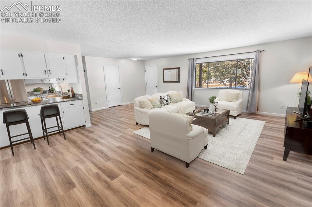 Image 4 of 31: Assessor