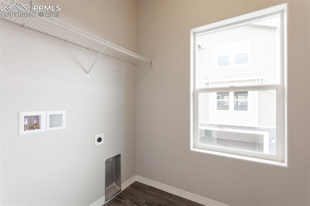 Image 8 of 17: **Photos of previous model home of same floor plan