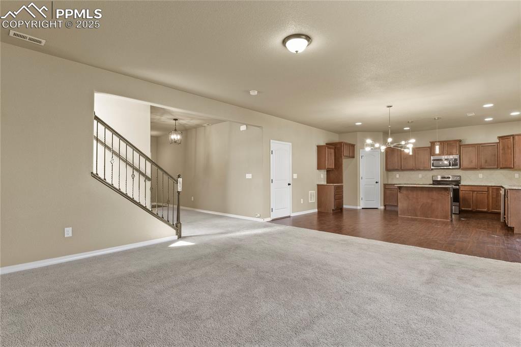 Image 10 of 39: Living Room