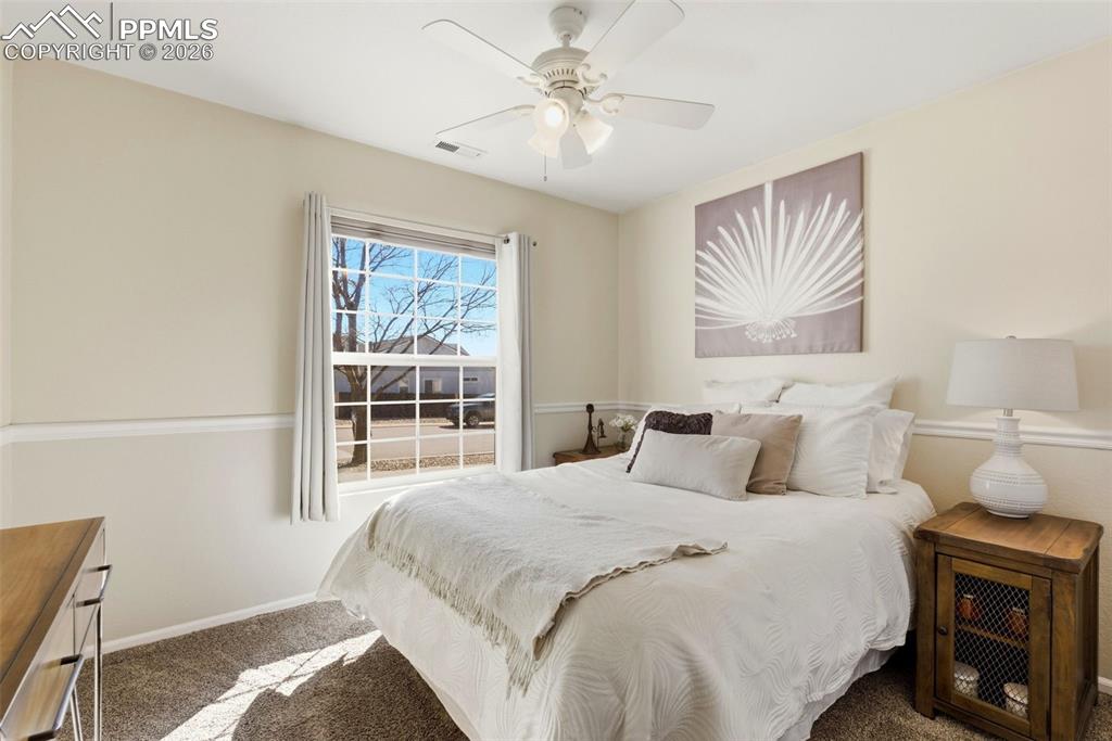 Image 20 of 43: Bedroom