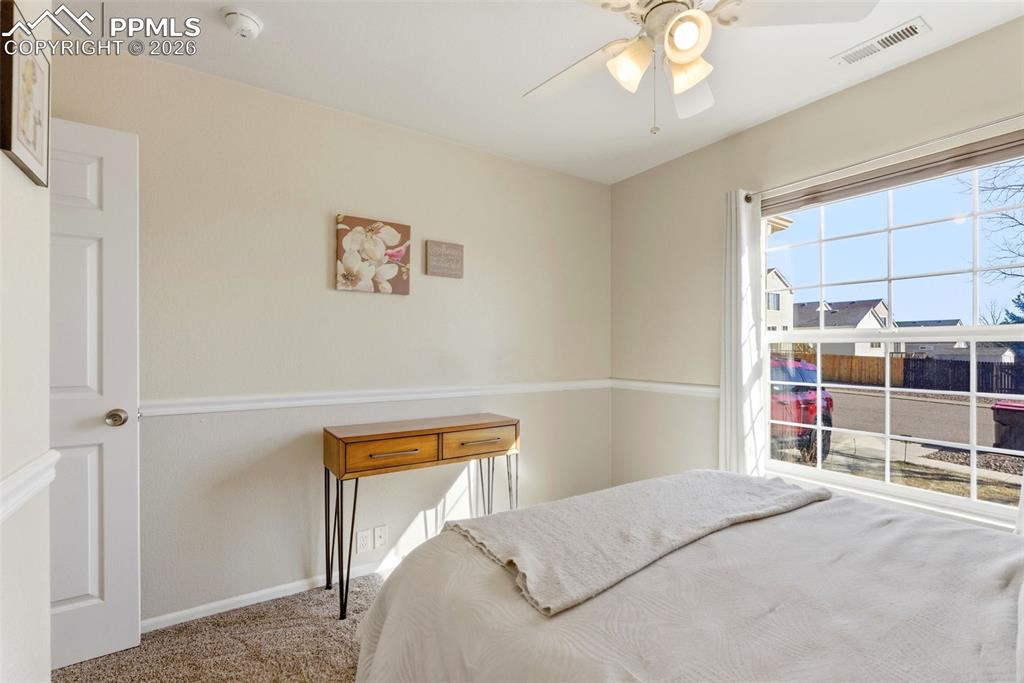 Image 22 of 43: Bedroom