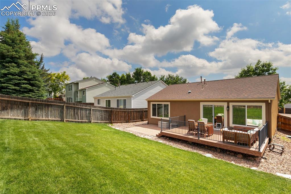 Image 35 of 43: Back of Structure