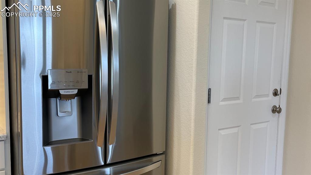 Image 5 of 29: Kitchen
