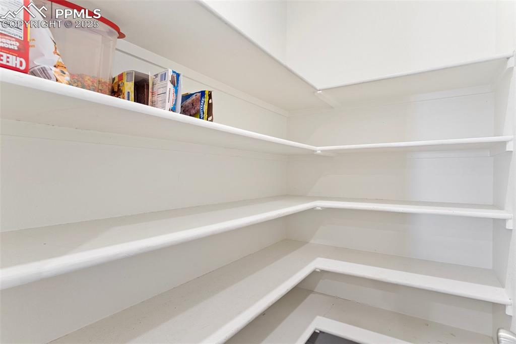 Image 20 of 48: Pantry