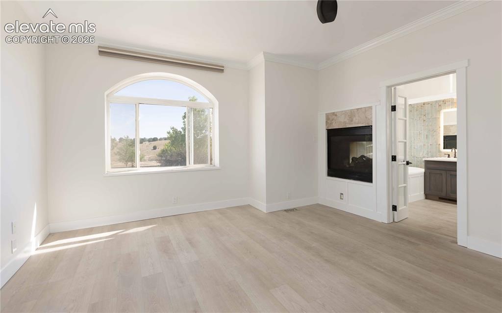 Image 15 of 40: Master Bedroom