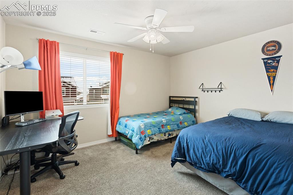 Image 22 of 35: Bedroom