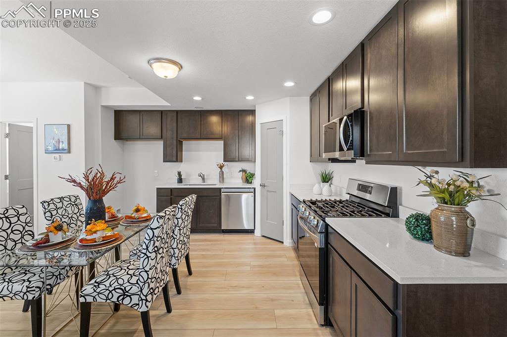 Image 4 of 28: Kitchen