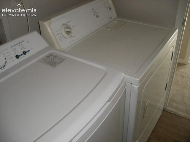 Image 14 of 35: Laundry