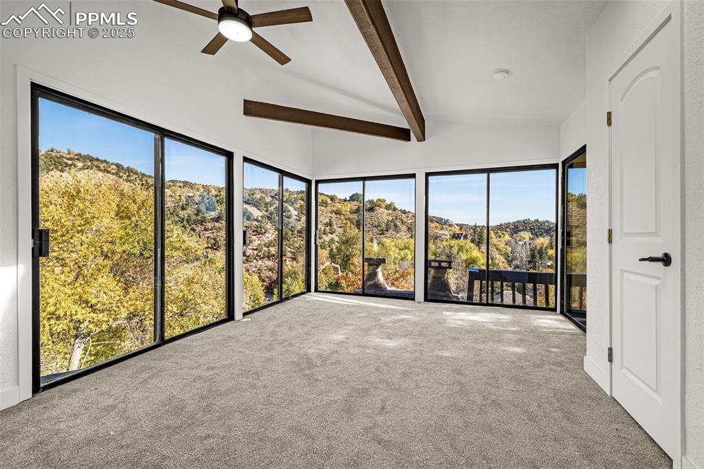 Image 33 of 44: Sun Room