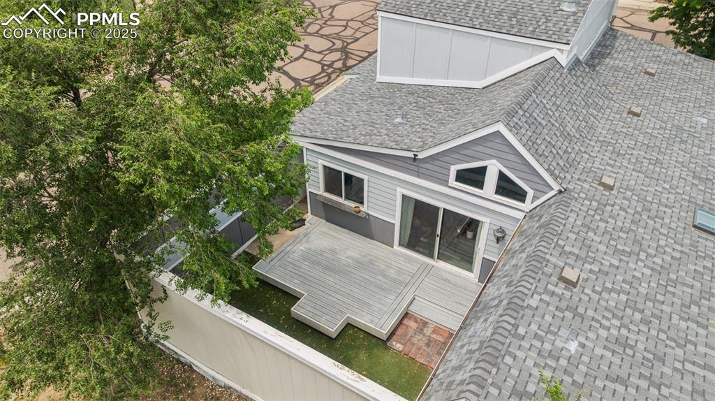 Image 21 of 31: View from above of property