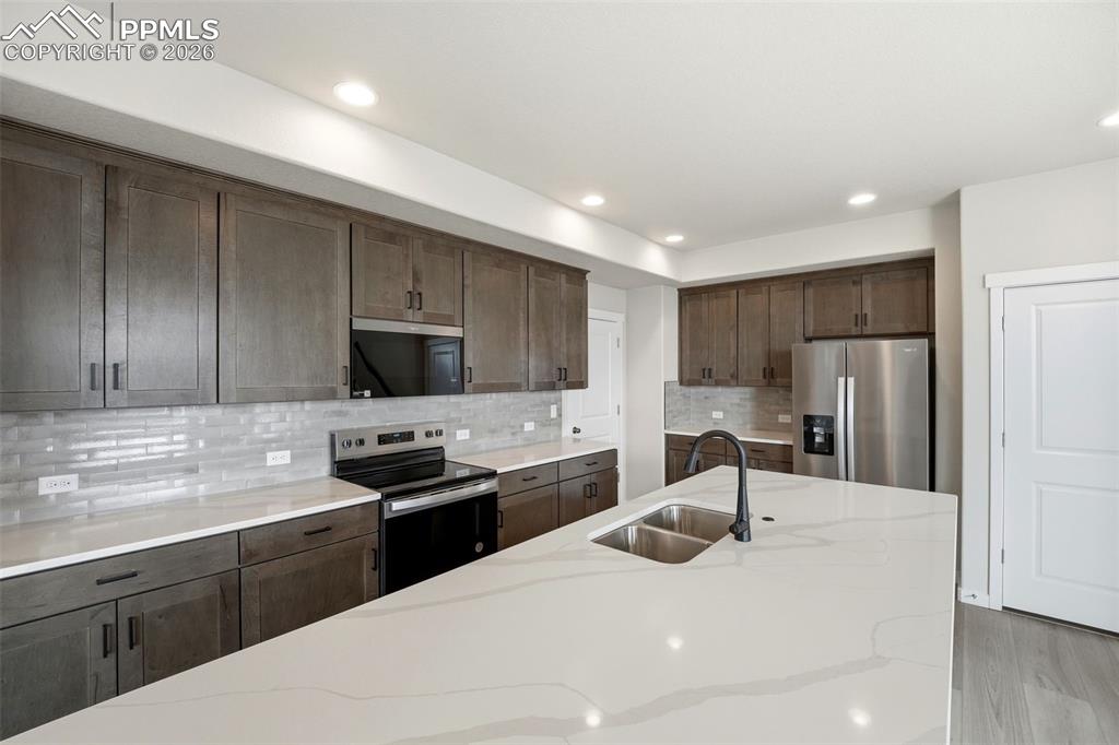 Image 14 of 44: No Description Available