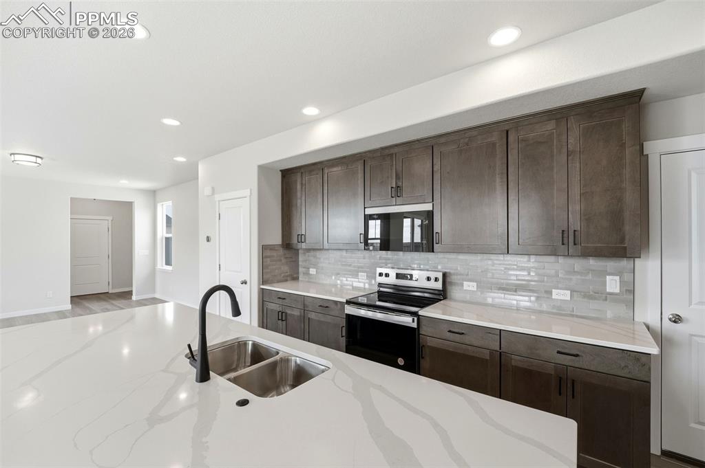 Image 18 of 44: No Description Available