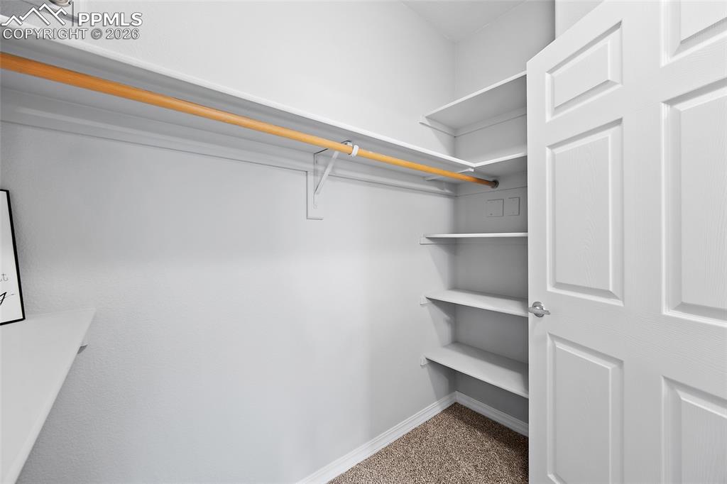 Image 36 of 46: Closet