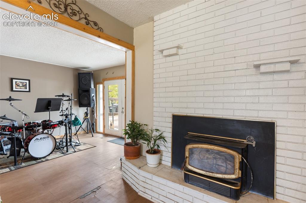 Image 5 of 24: Fireplace