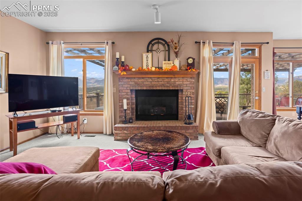 Image 9 of 36: Living Room