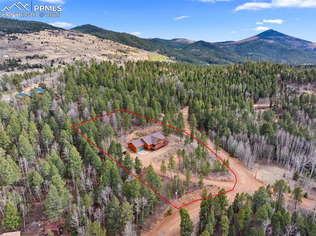 Image 33 of 34: Property Lines are Approximate and not a survey