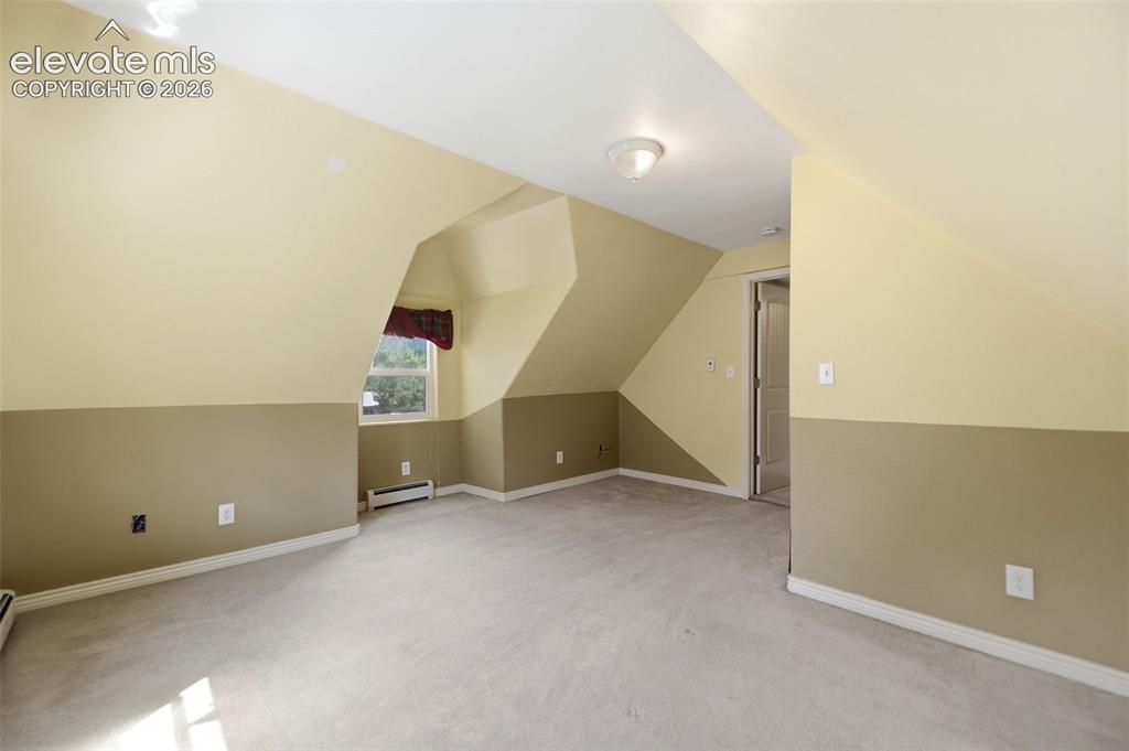 Image 16 of 45: Upstairs Bedroom