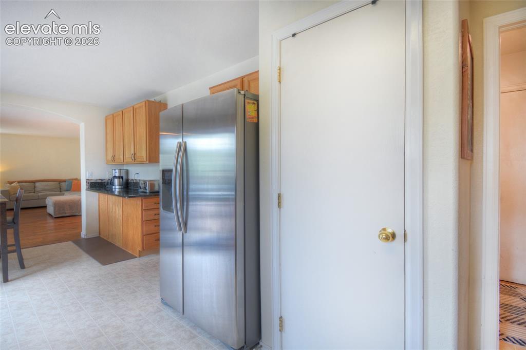 Image 16 of 35: More storage in the pantry!