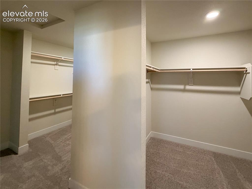 Image 20 of 33: Walk-In Closets