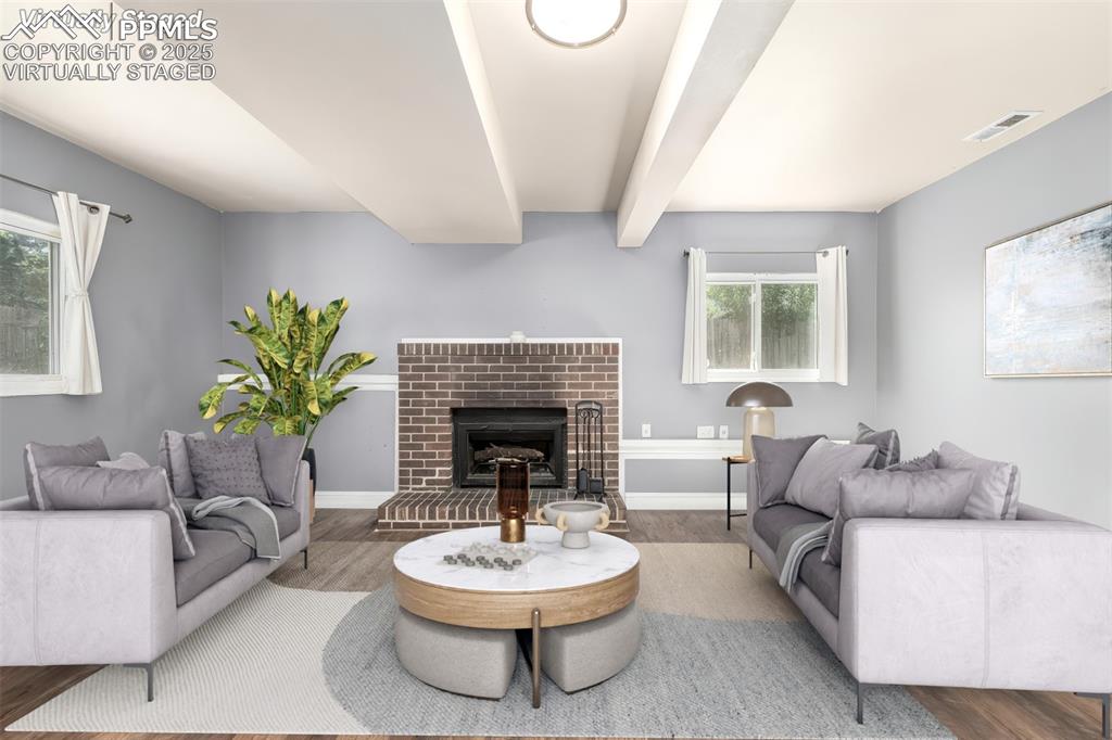 Image 26 of 41: Virtually Staged