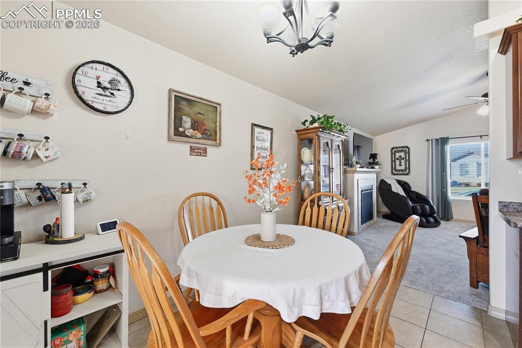 Image 15 of 29: Dining Area