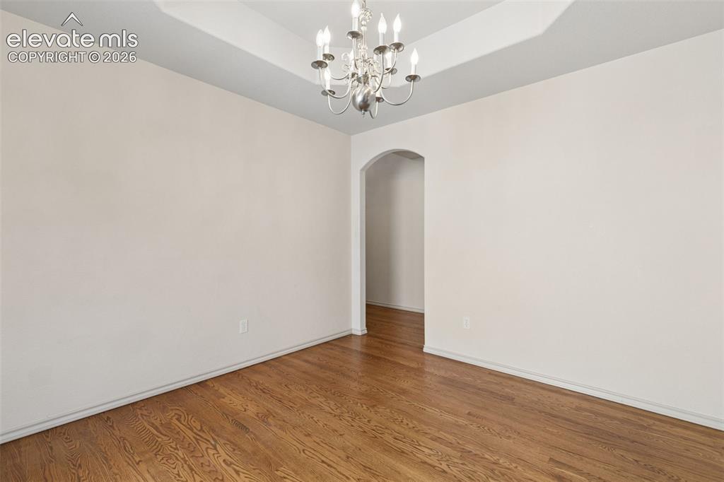 Image 8 of 34: Dining Room