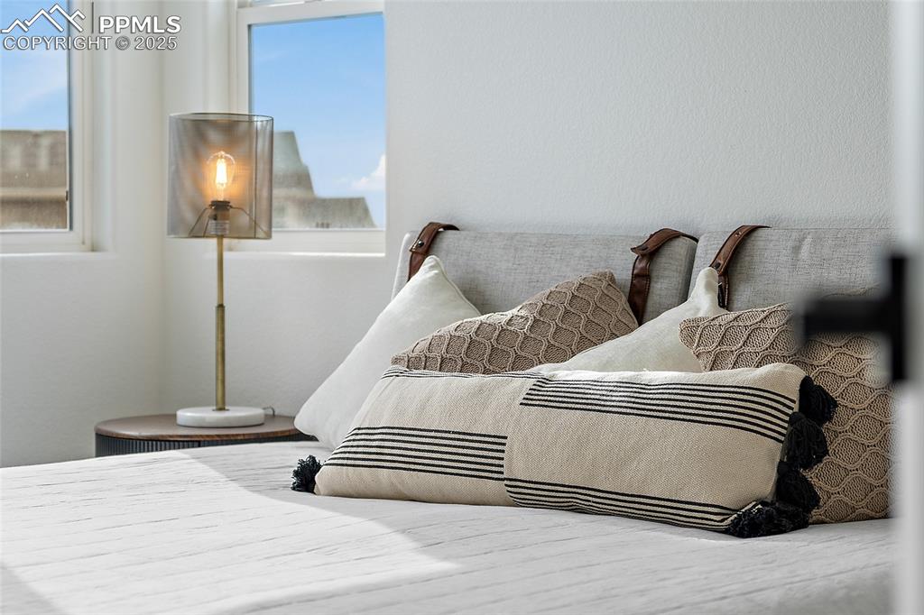 Image 25 of 50: Master Bedroom