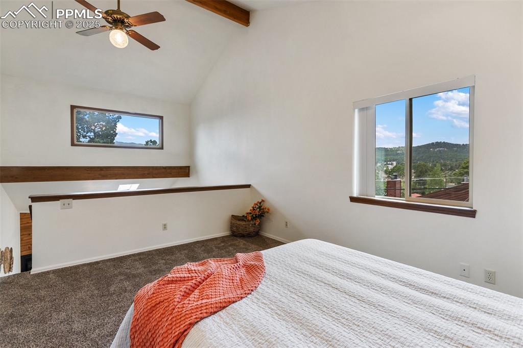 Image 27 of 41: Bedroom