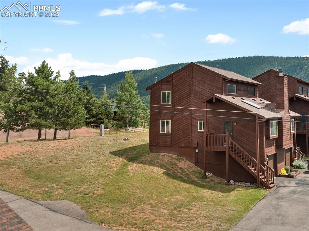 Image 35 of 41: Side of Structure