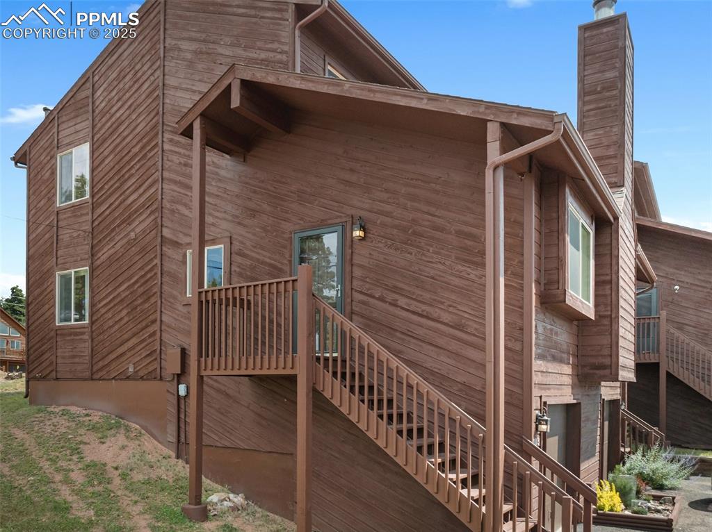 Image 40 of 41: Side of Structure