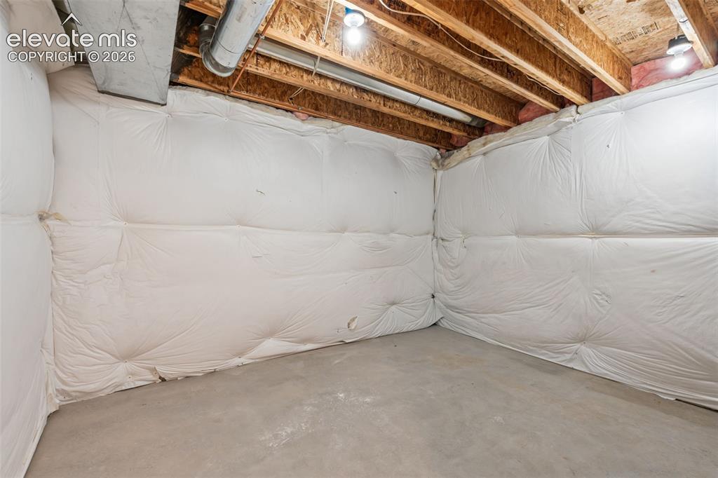 Image 42 of 50: Basement