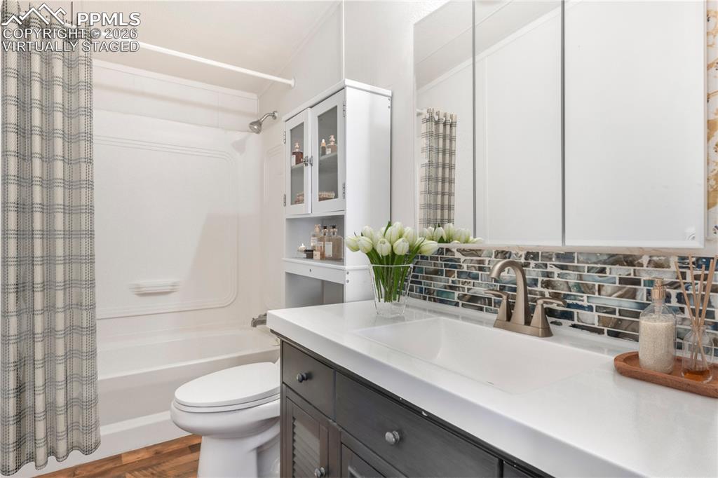 Image 34 of 50: Virtually staged