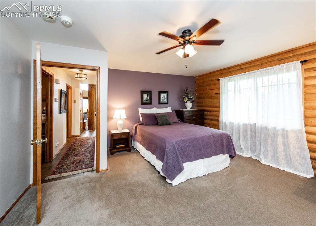 Image 22 of 43: Master Bedroom