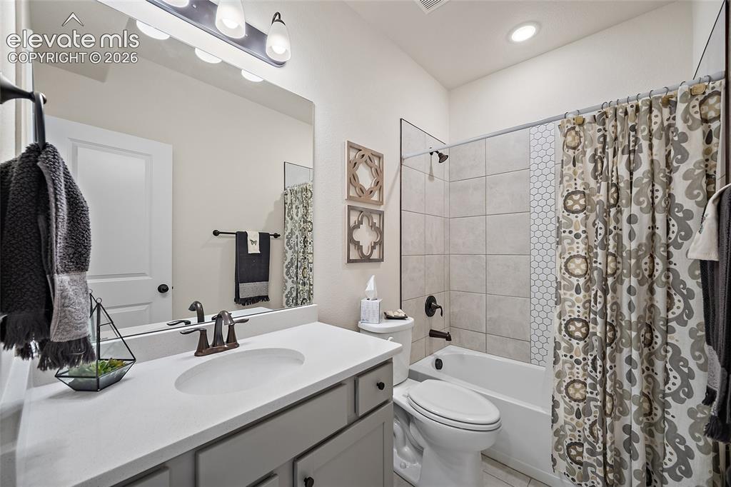 Image 43 of 48: Basement Bathroom