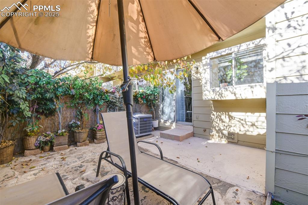 Image 22 of 25: View of patio