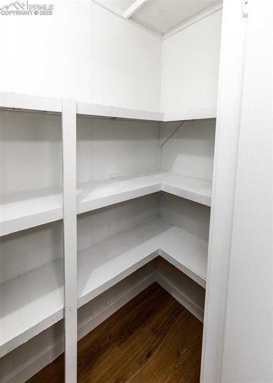 Image 32 of 50: Pantry