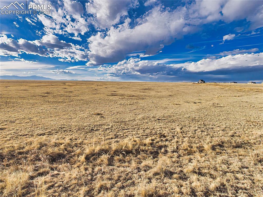 Image 3 of 6: Positioned on a desirable corner location, Lot 38 offers added flexibility