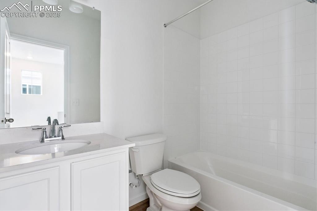 Image 13 of 21: No Description Available