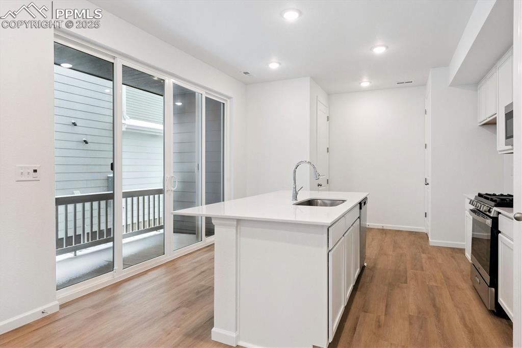 Image 5 of 21: No Description Available