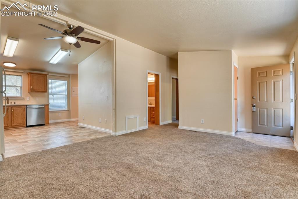 Listing 4063033, Image 32 of 50