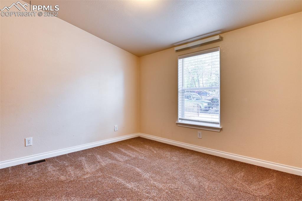 Listing 4063033, Image 47 of 50