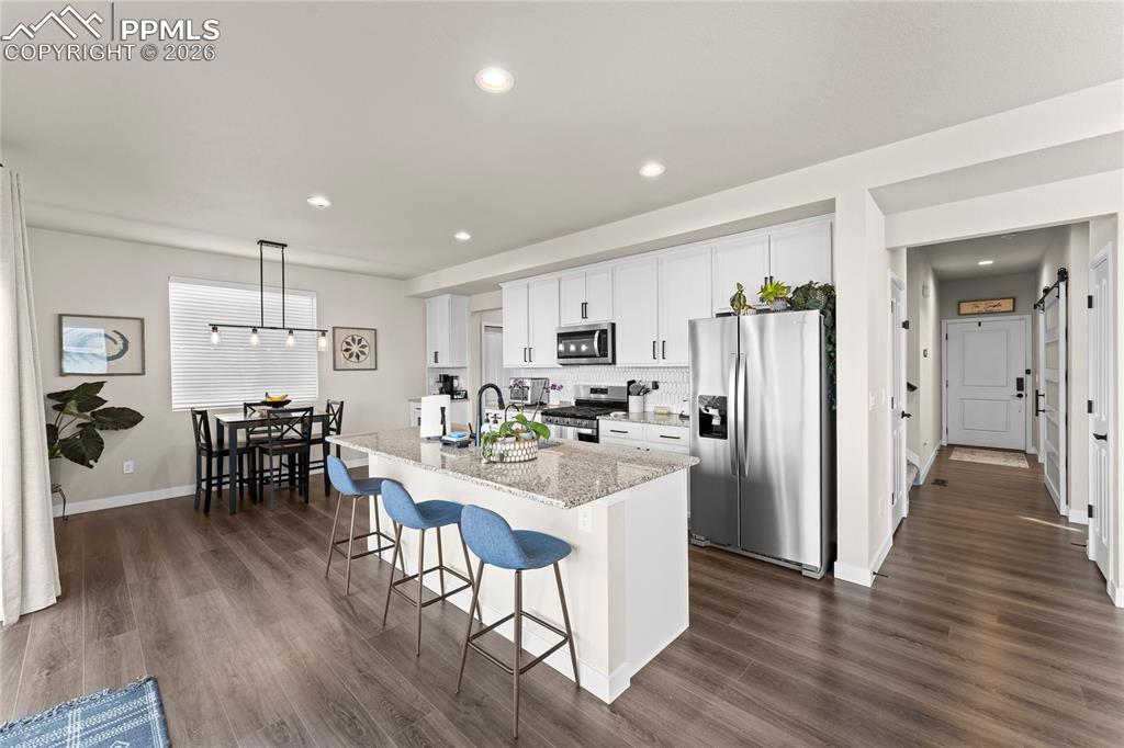 Image 13 of 49: Kitchen