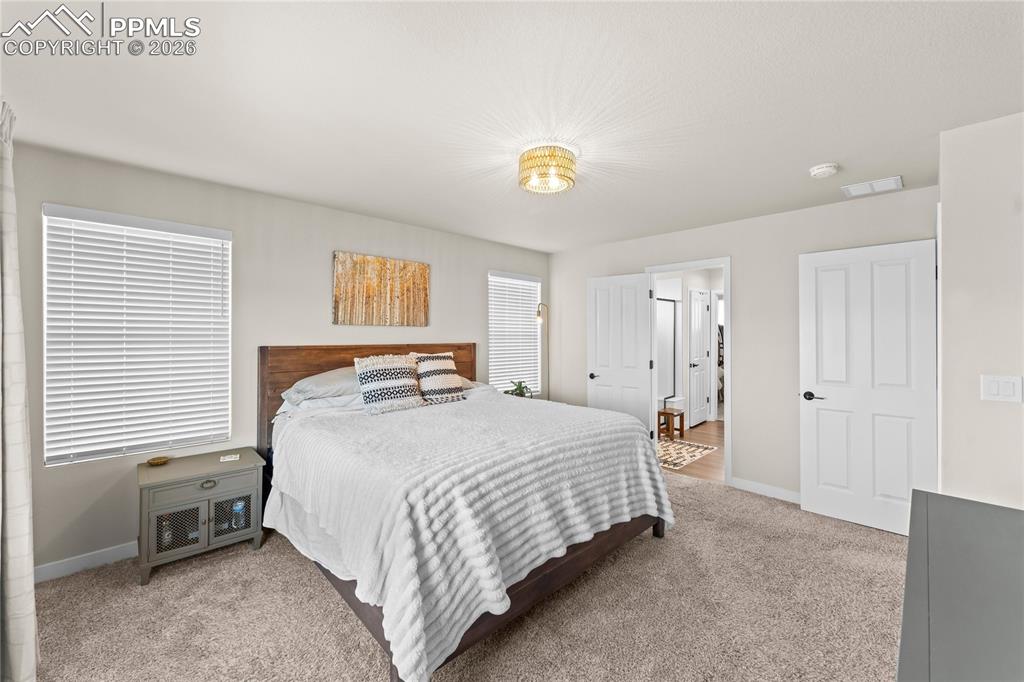 Image 22 of 49: Bedroom