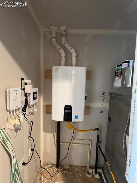 Image 20 of 32: Other