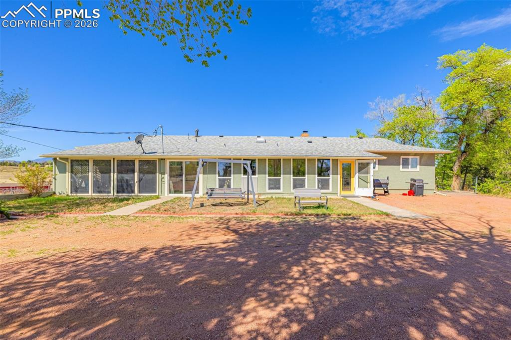 Image 27 of 27: Back of Structure